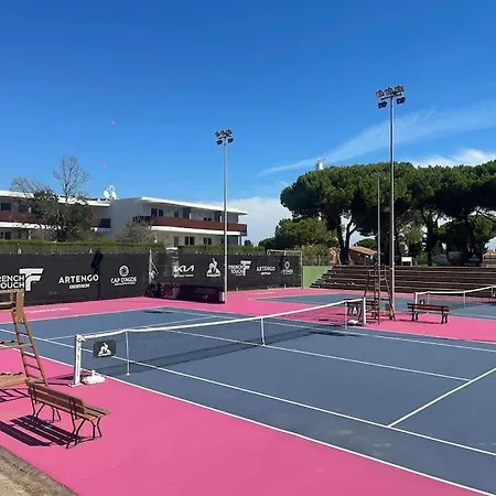 Tennis Et Padel Apartament Agde